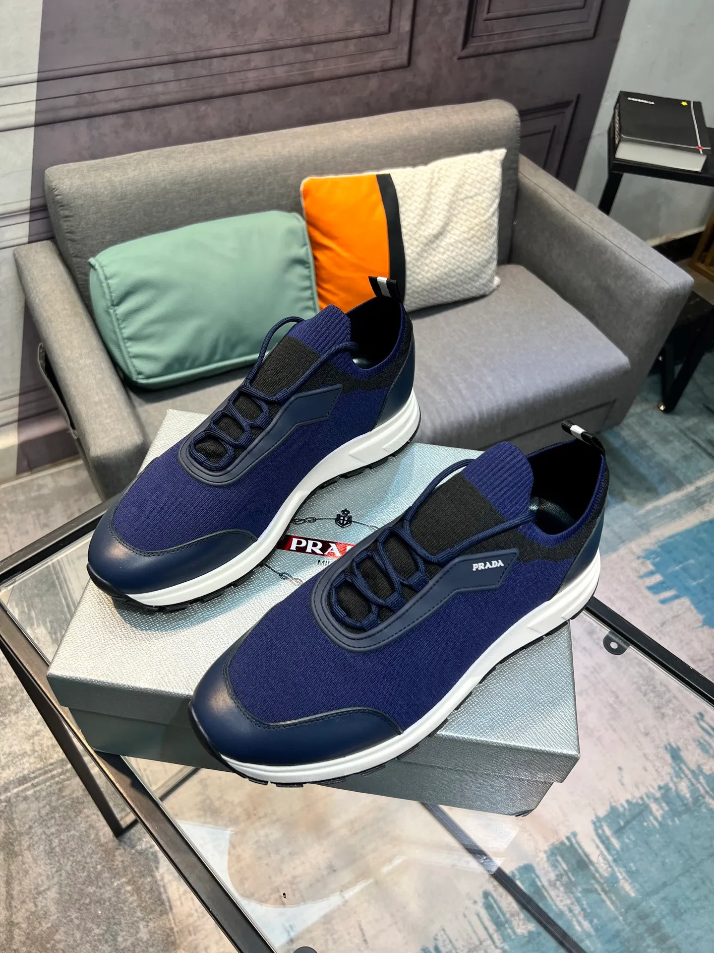 Men's shoes 💰500 PRADA "Prada" casual shoes Regular size: 38-44 (45 can be customized) Product material: Selected cowhide with fly weave material, genuine leather lining, original outsole